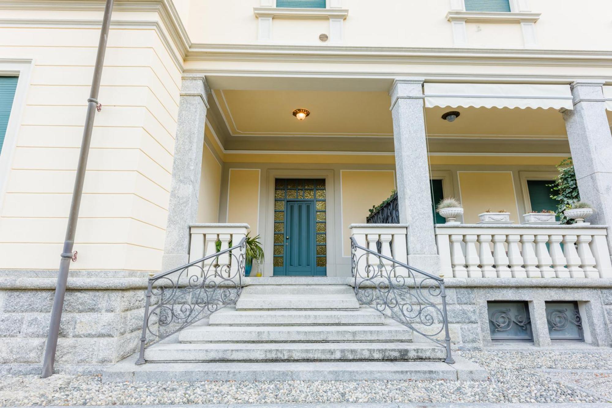 Regal Villa With Como Lake View And Free Parking Bellagio Exteriér fotografie